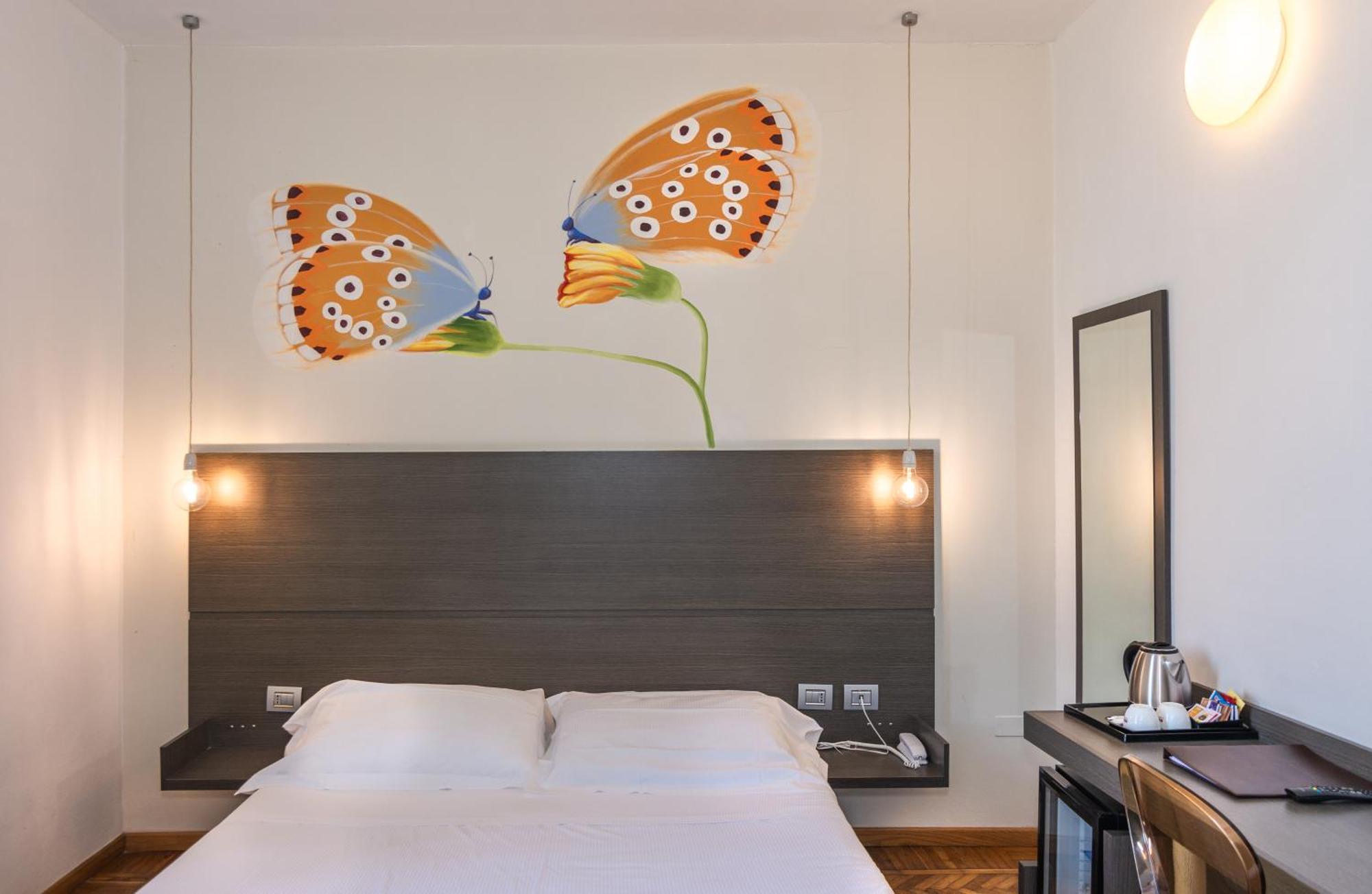 Hotel Tirreno Marina di Massa Εξωτερικό φωτογραφία