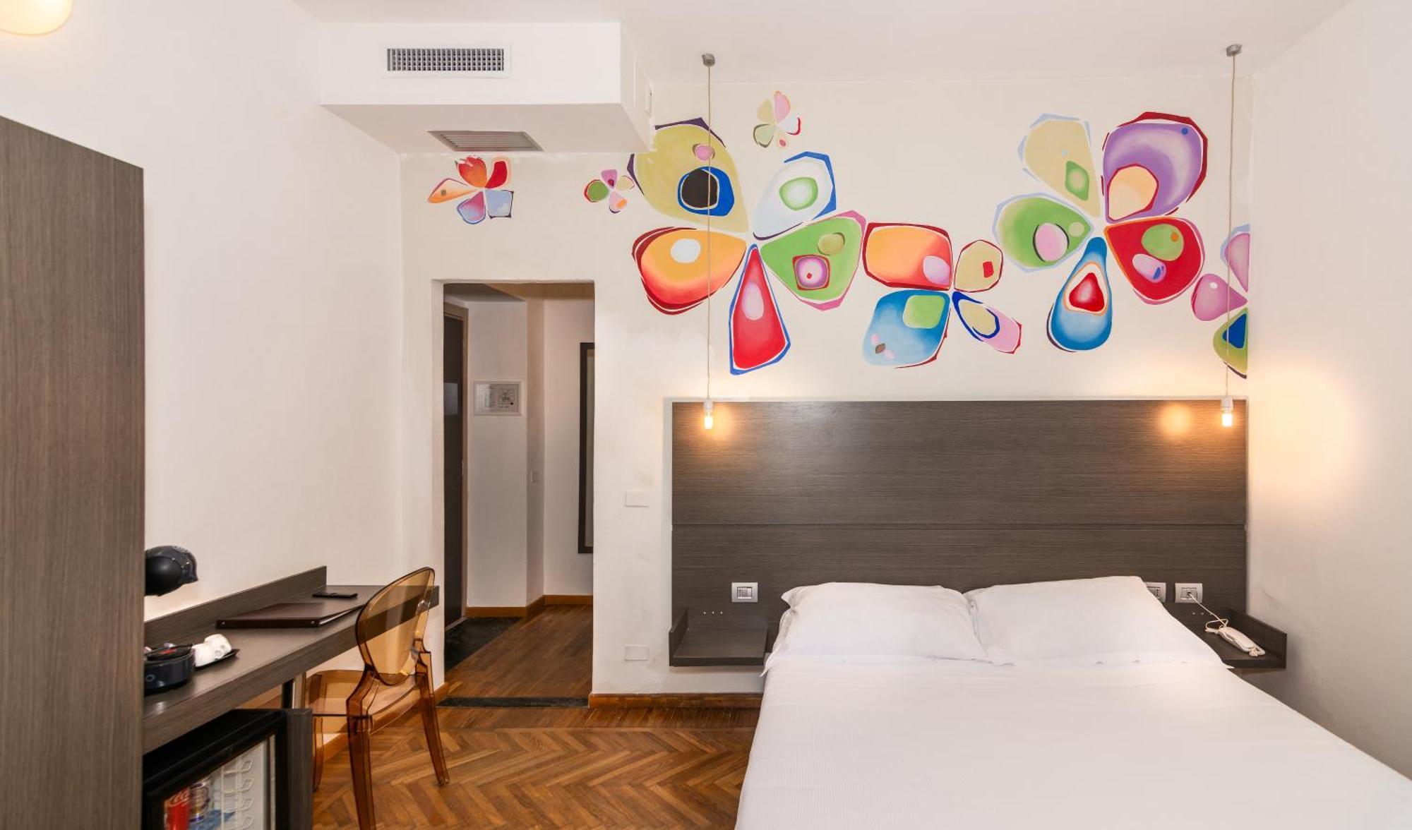 Hotel Tirreno Marina di Massa Εξωτερικό φωτογραφία