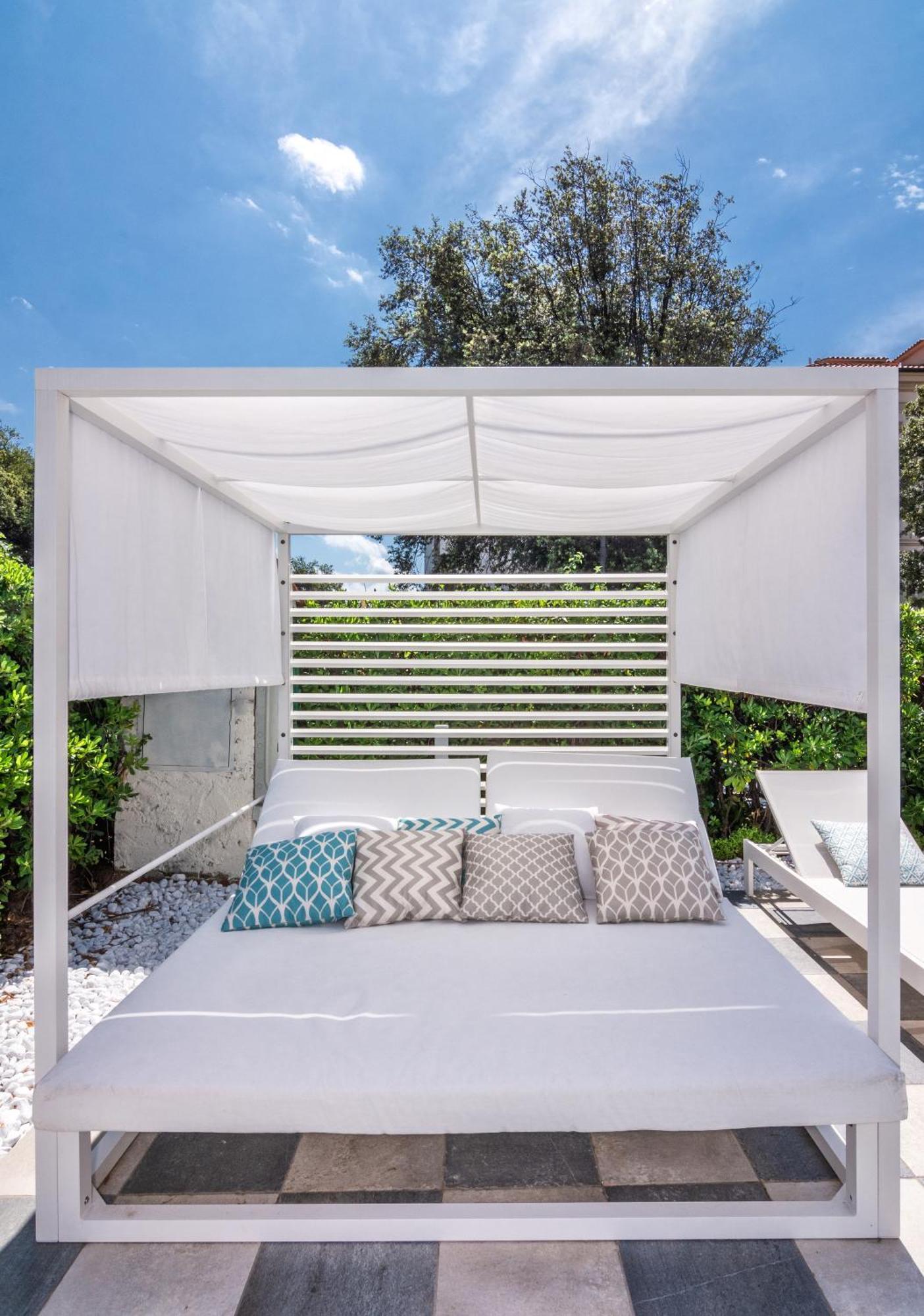 Hotel Tirreno Marina di Massa Εξωτερικό φωτογραφία